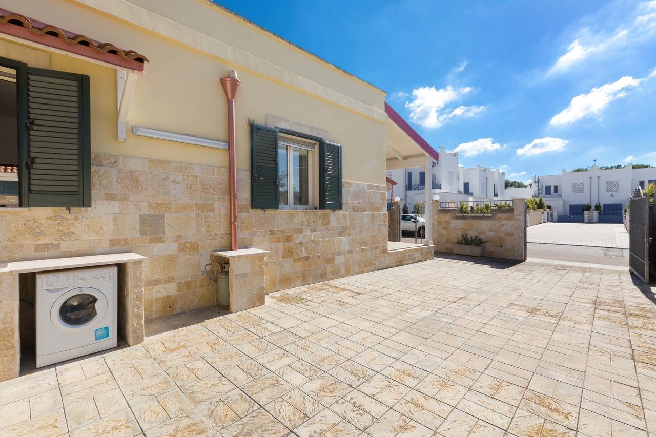 Villetta Teresa By Barbarhouse Porto Cesareo Luaran gambar
